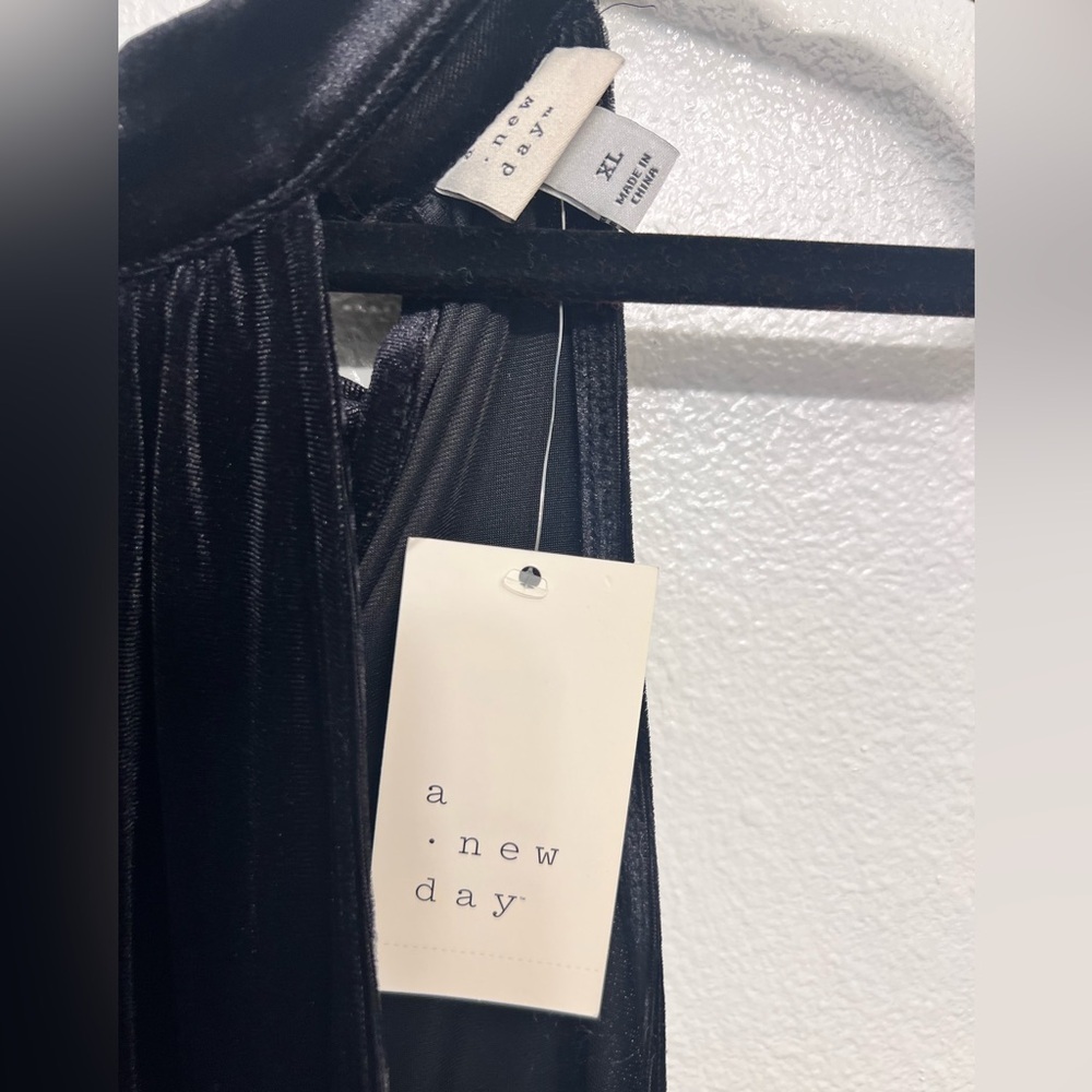 a new day Black Halter Jumpsuit - Picture 11 of 14